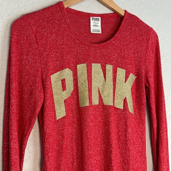 Victoria’s Secret PINK Red Gold Metallic Graphic Logo T-Shirt Glitter Holiday - Picture 2 of 6